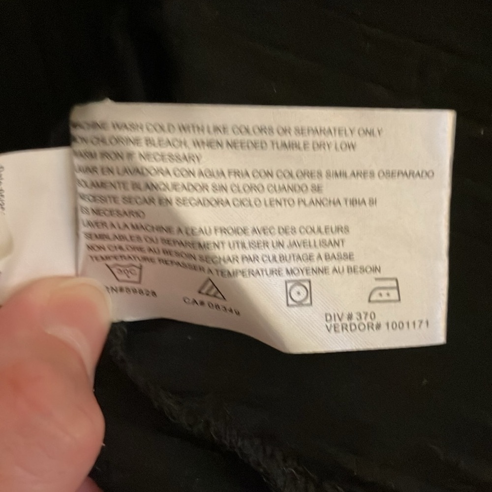 energie Black Pleated Skirt Size Large NEW NWT - Picture 8 of 8